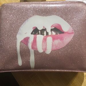RARE. SOLD OUT Kylie Cosmetics makeup bag